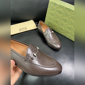 Gucci Premium Reseller IT Коллекция об