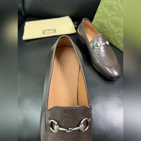 Gucci Premium Reseller IT Коллекция об