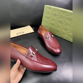 Gucci Premium Reseller IT Коллекция об