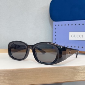 Б/у GUCCI  MOD： GG2432 S Обертываю