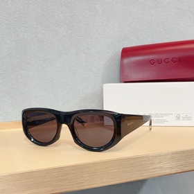 GUCCI Весна/Лето 2025 Модель： GG1917