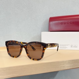 GUCCI  МОДЕЛЬ： GG1830SK Обертывающ