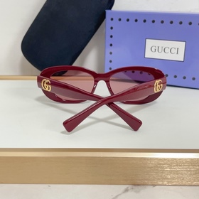 GUCCI Модель： GG1829SK Размер： 53 