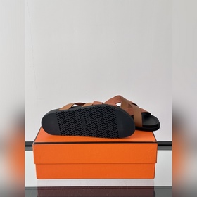 Новые сандалии Hermès Kazimir для мужч