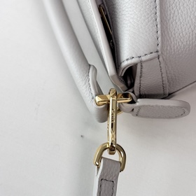 LOEWE Новая версия сумки Puzzle Edge и