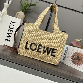 LOEWE Новая небольшая сумка Raffia Fon