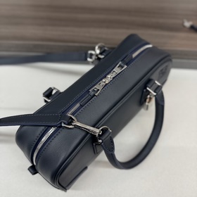 LOEWE Новая мини-сумка Amazona 23 с ук