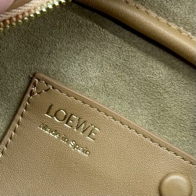 LOEWE Новая мини-сумка Amazona 23 с ук