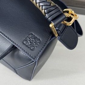 Роскошная тканая сумка Loewe New Puzzl