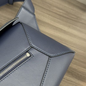LOEWE New Edition New Style Small Clas