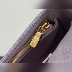 M25714 Purple M82210 Кожаная сумка на 