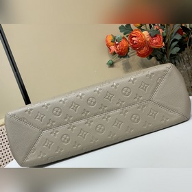 Эксклюзивная аутентичная реплика высше