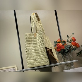 Эксклюзивная высококачественная реплик