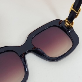 LOUIS VUITTON МОДЕЛЬ： Z2861U РАЗМЕ