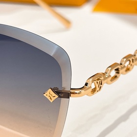 LOUIS VUITTON МОДЕЛЬ： Z2665U РАЗМЕР： 6