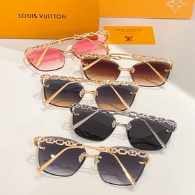 LOUIS VUITTON МОДЕЛЬ： Z2665U РАЗМЕР： 6