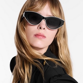 LOUIS VUITTON МОДЕЛЬ： Z2686U РАЗМЕР： 5