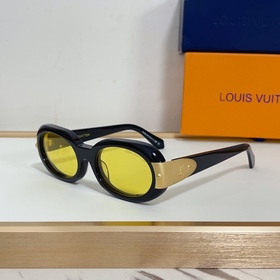 LOUIS VUITTON  МОДЕЛЬ： Z2600U  РАЗ