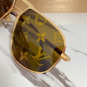 LOUIS VUITTON МОДЕЛЬ： Z40191W РАЗМЕР： 