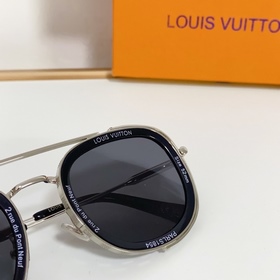 LOUIS VUITTON МОДЕЛЬ： Z2213U Разме