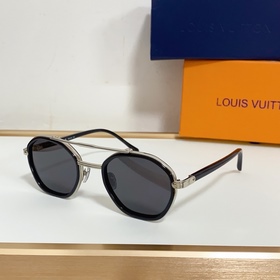 LOUIS VUITTON  LV Signature Round