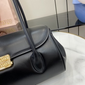 MIUMIU Осень/Зима 24 Новая коллекция с