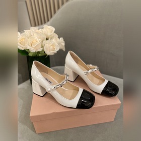 MiuMiu 2026 Весна/Лето новинка  Туфл