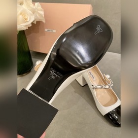 MiuMiu 2026 Весна/Лето новинка  Туфл
