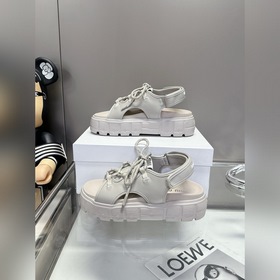 Размерный ряд： 35-40. Сандалии Miu с