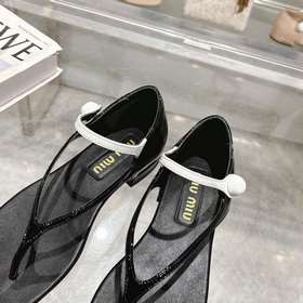 2026MiuMiu. Новые сандалии Mary Jane н