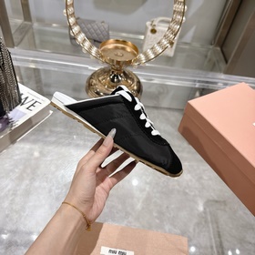 Предвесенняя коллекция Miu 25SS： мокас
