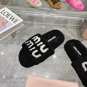 MIUMIU Классические осенне-зимние тапо