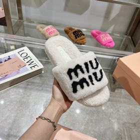 MIUMIU Классические осенне-зимние тапо
