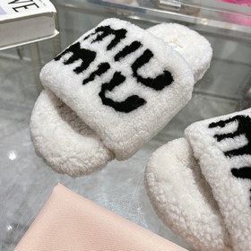 MIUMIU Классические осенне-зимние тапо
