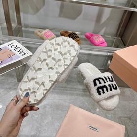 MIUMIU Классические осенне-зимние тапо