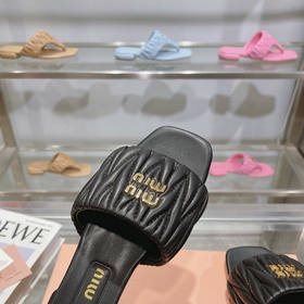 miumiu2026ss Весна/Лето Новые плоские 