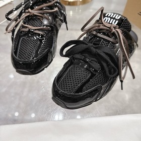 Слипоны New Balance x MIU  Эти слипо