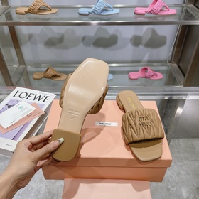 miumiu2026ss Весна/Лето Новые плоские 