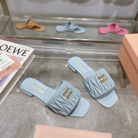 miumiu2026ss Весна/Лето Новые плоские 