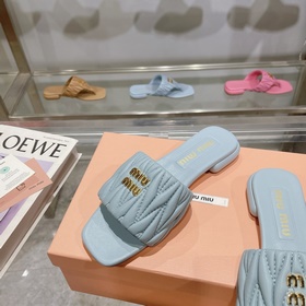 miumiu2026ss Весна/Лето Новые плоские 