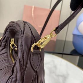 Новая сумка Mini MiuWander от MiuMiu и