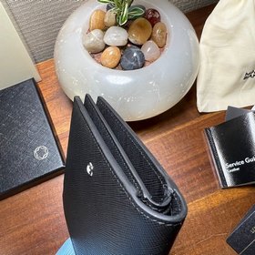 Совершенно новый кожаный бумажник Mont