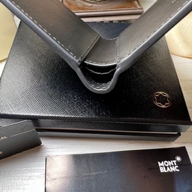 MONTBLANC Новый кошелек Montblanc Styl