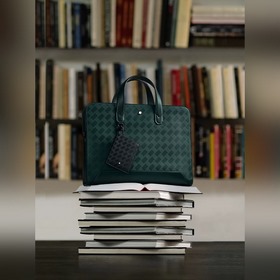 MONTBLANC Новый портфель Montblanc Sty
