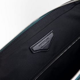 Бутик MONTBLANC одновременно запускает