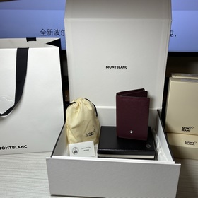 Коллекция MONTBLANC Masterpiece, держа