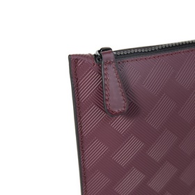 MONTBLANC Новая сумка-клатч серии Mont
