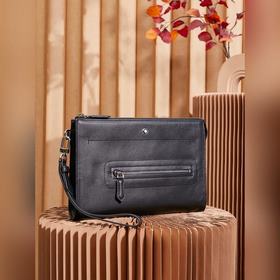 Мужской кожаный клатч Montblanc Meiste
