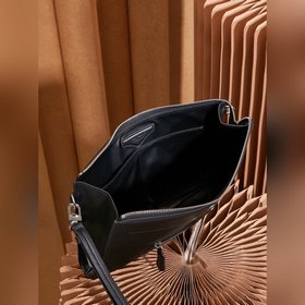 Мужской кожаный клатч Montblanc Meiste