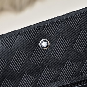 Mont Blanc — новейшая мужская сумка, и